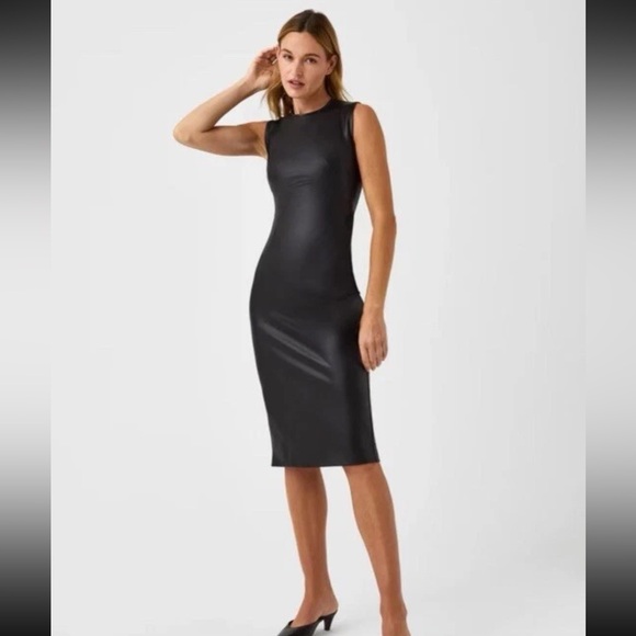 Spanx Dress SMALL Leather-Like Sleeveless Fitted Sheath in Luxe Black 20392R - Picture 1 of 11